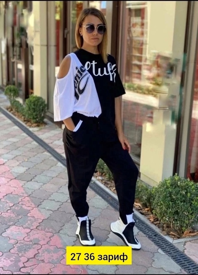 Спортивный костюм 22944441