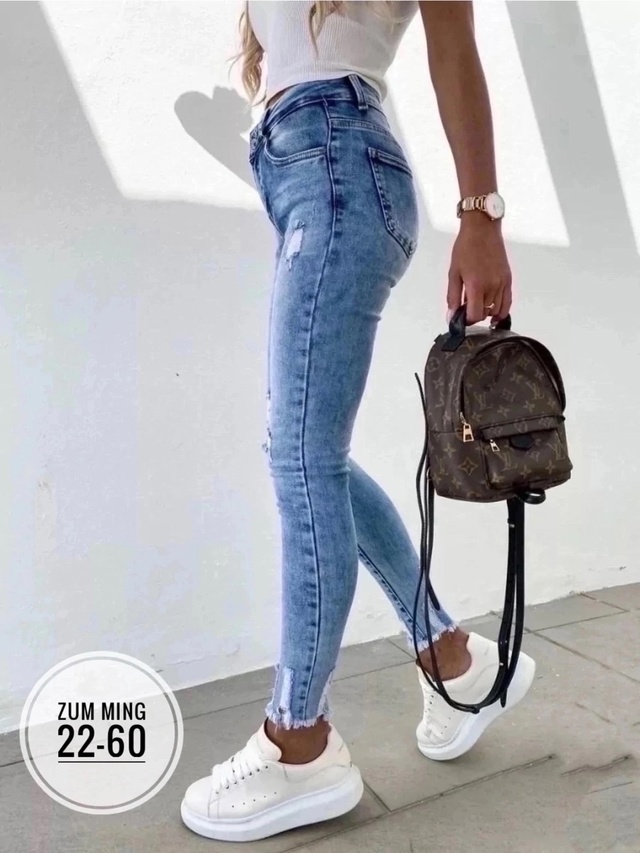 Джинсы 22946978