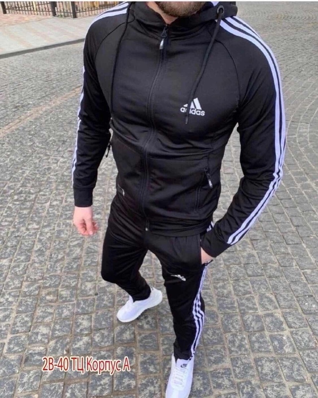 Спортивный костюм 22946211