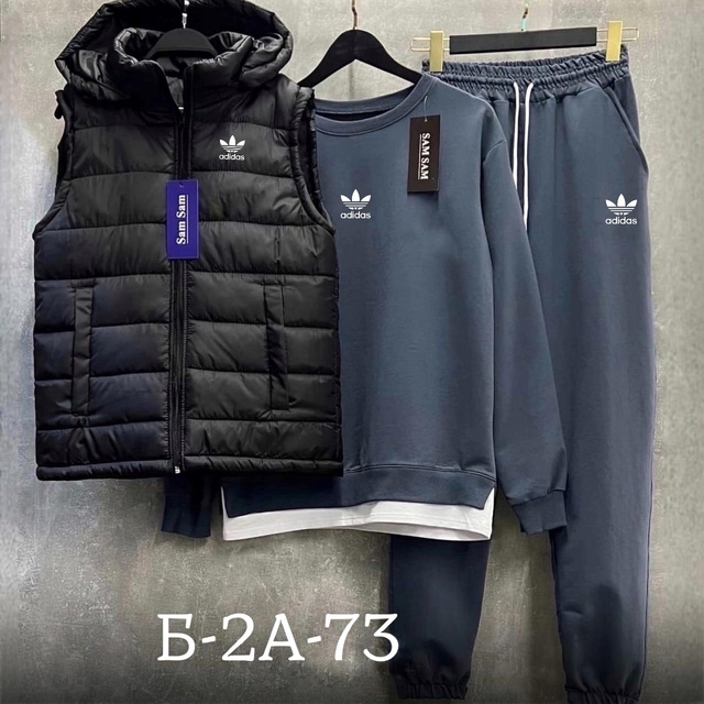 Спортивный костюм 22947220