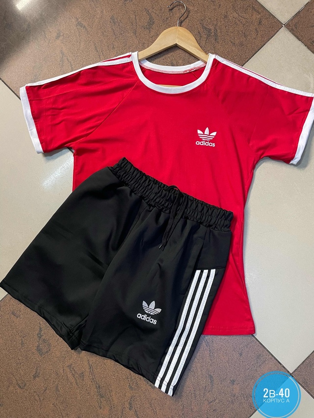 Спортивный костюм 22947767