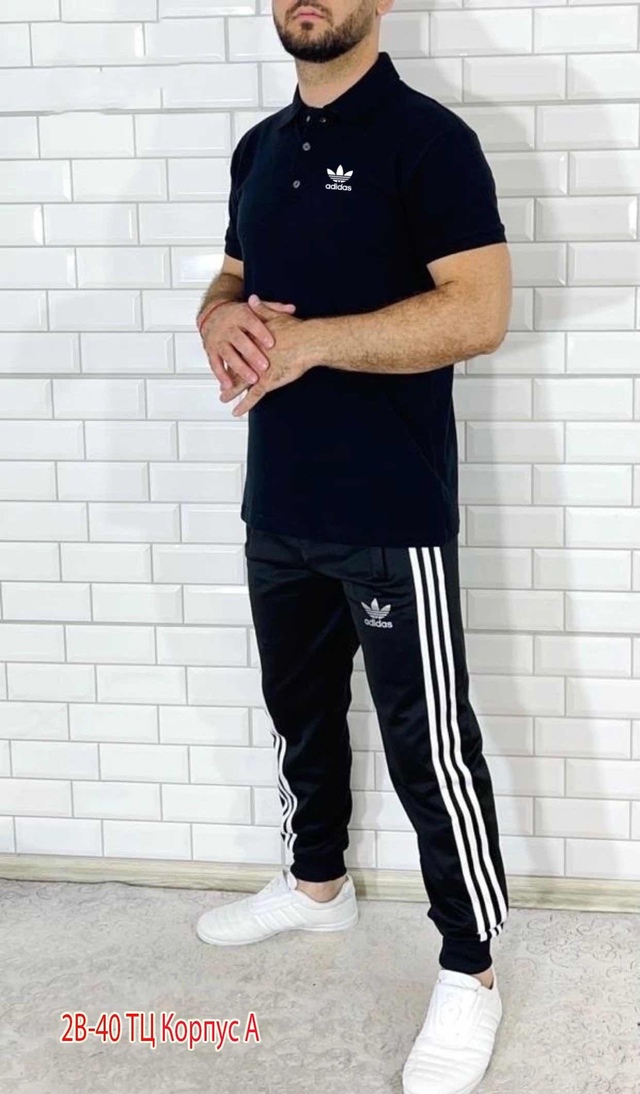 Спортивный костюм 22948501