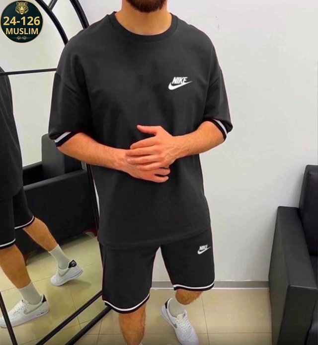 Спортивный костюм 22948673