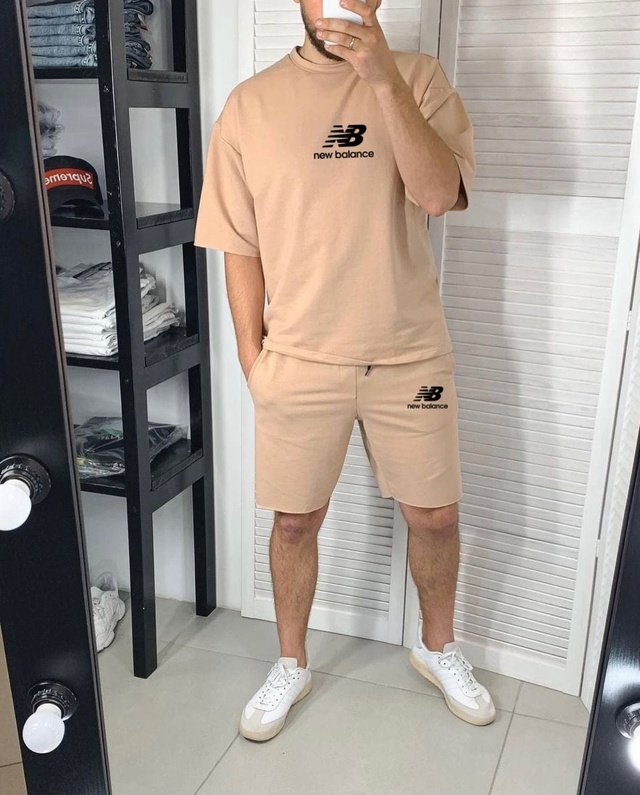 Спортивный костюм 22948899