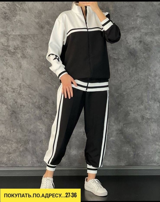 Спортивный костюм 22950290