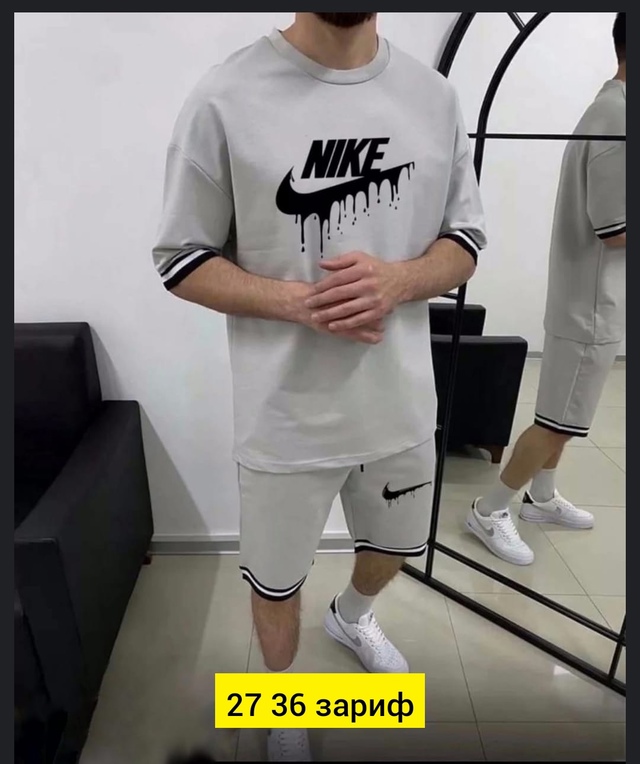 Спортивный костюм 22948498