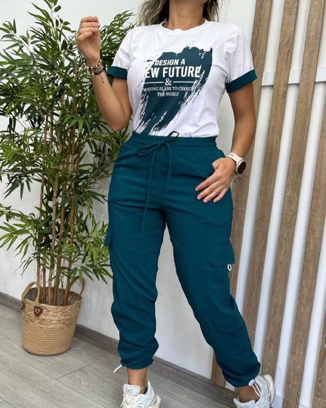 Спортивный костюм 22950249