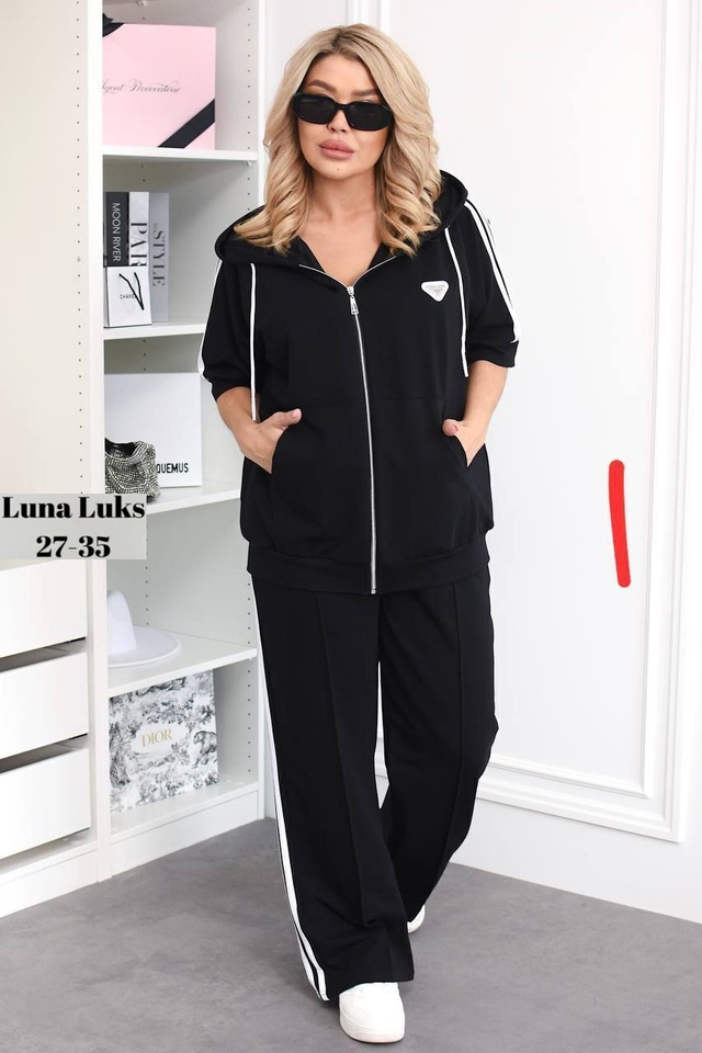 Спортивный костюм 22952068