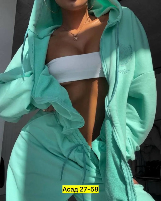 Спортивный костюм 22965781