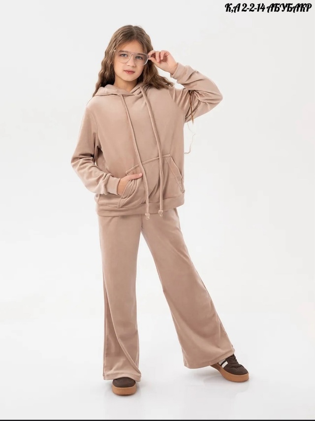 Спортивный костюм 22964969