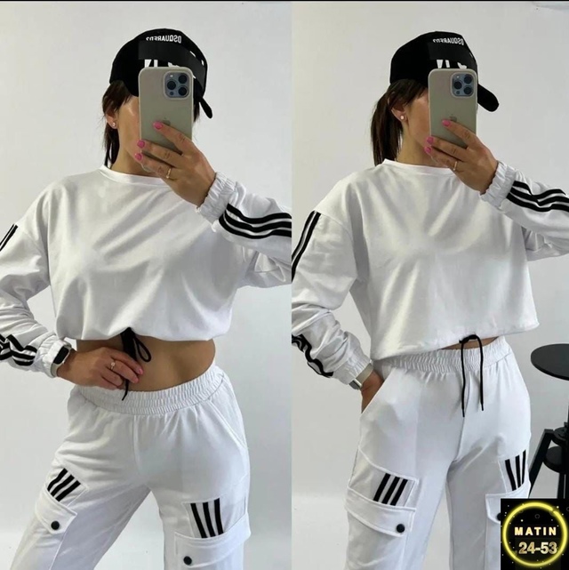 Спортивный костюм 22964990