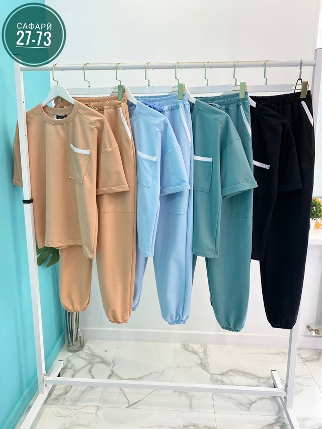 Спортивный костюм 22966046