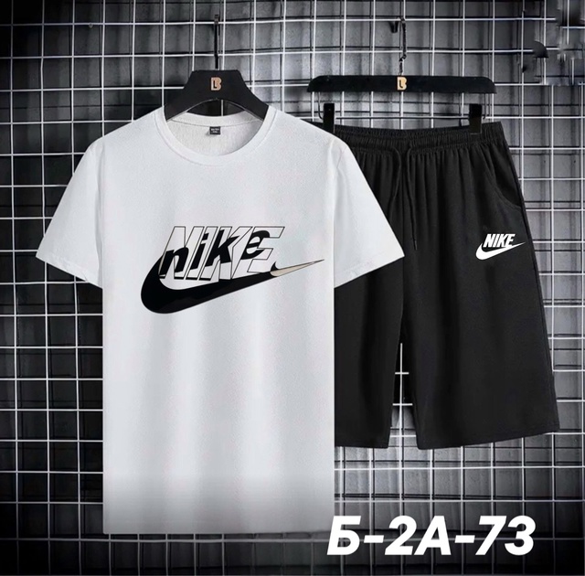 Спортивный костюм 22965257