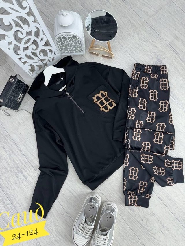 Спортивный костюм 22966016