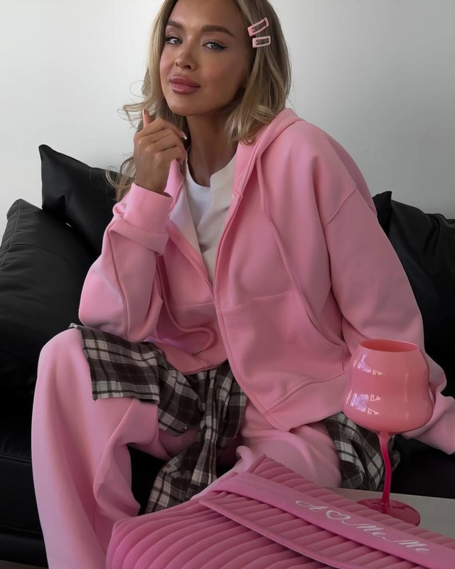 Спортивный костюм 22966515