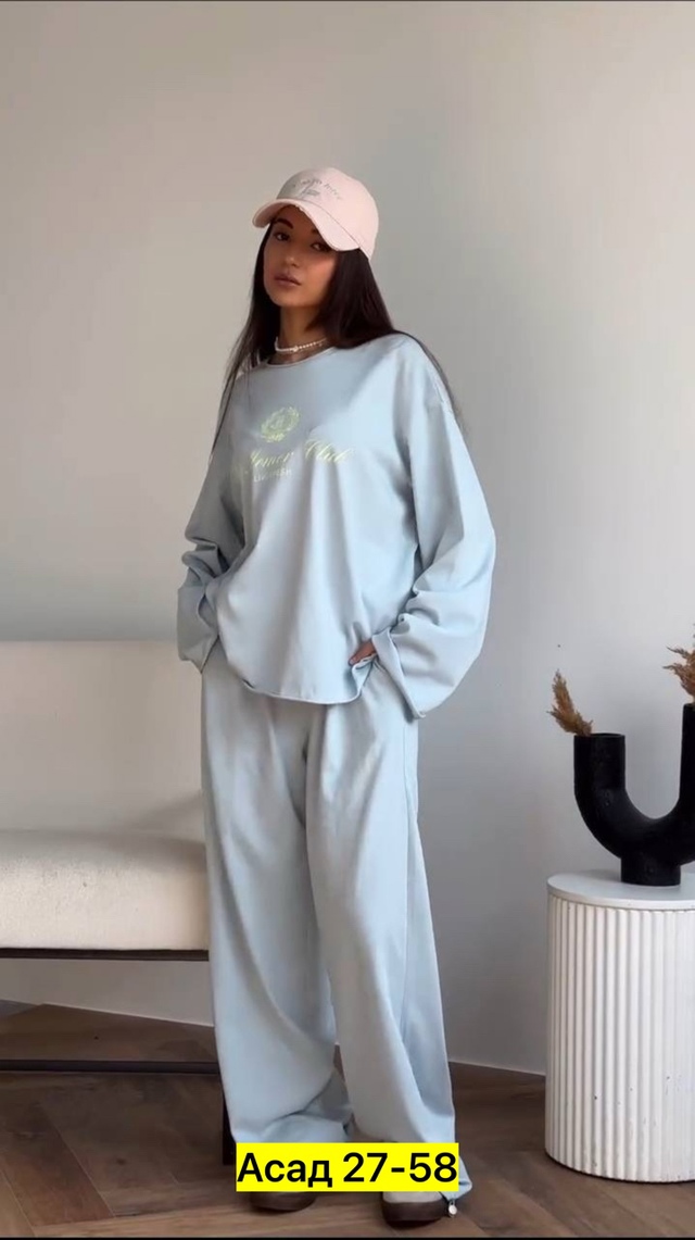 Спортивный костюм 22967607