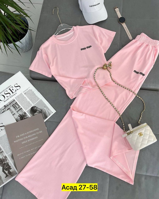 Спортивный костюм 22966350