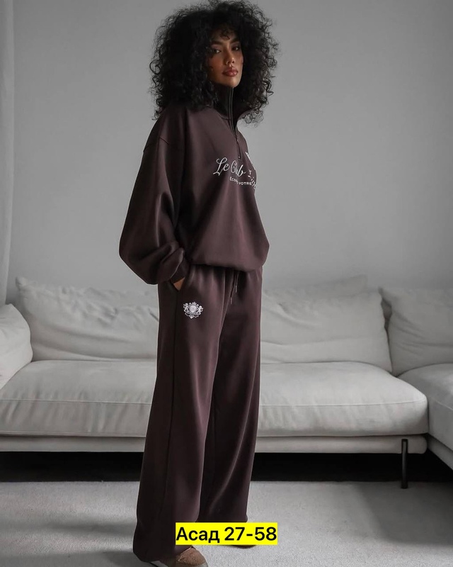 Спортивный костюм 22967173