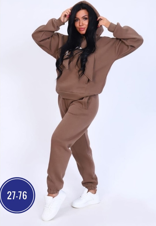 Спортивный костюм 22973949