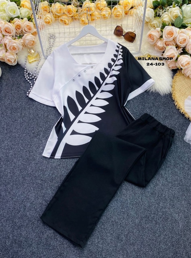 Костюм 22975078