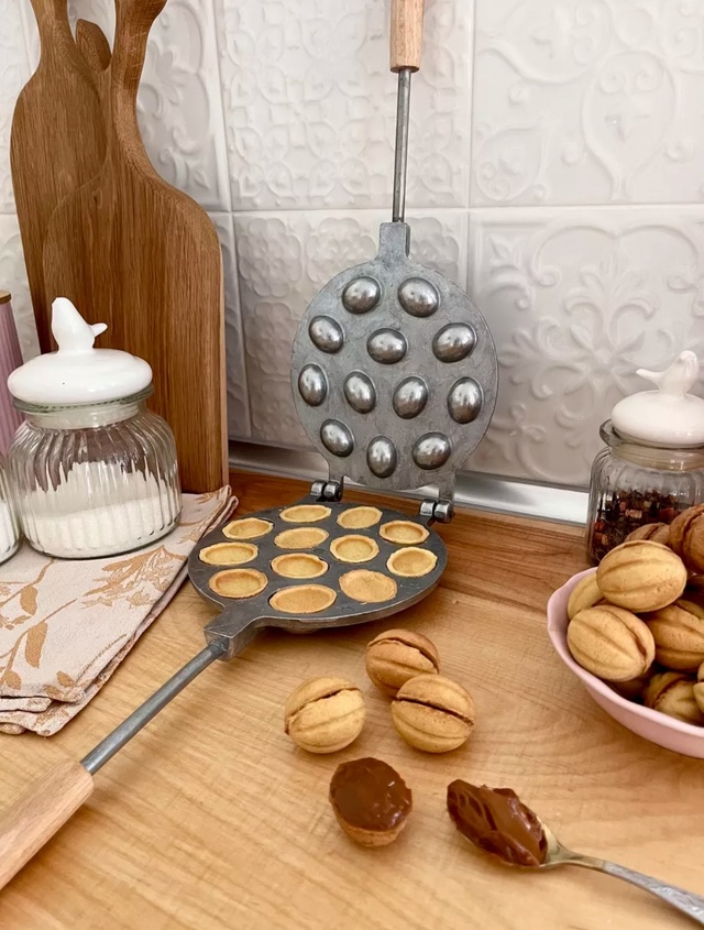 Орешница 22977172