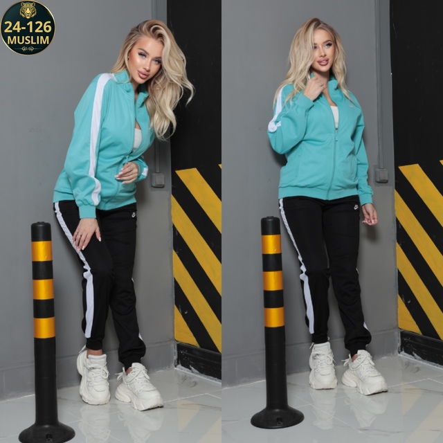 Спортивный костюм 22985206