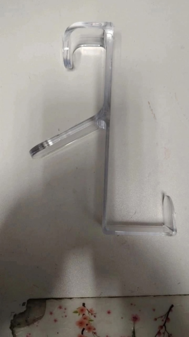 Вешалка 22985776