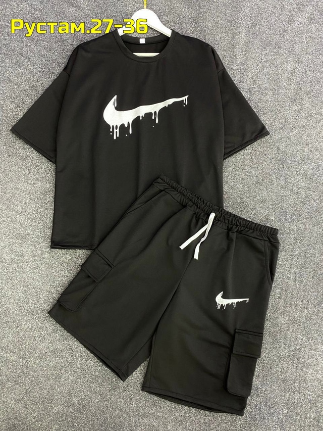 Спортивный костюм 22995854