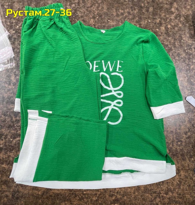 Спортивный костюм 22997815