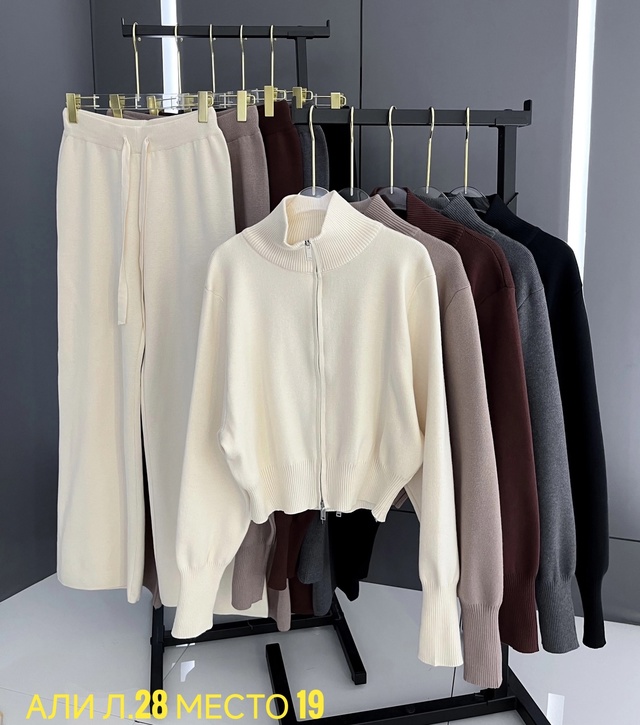 Костюм 23000052