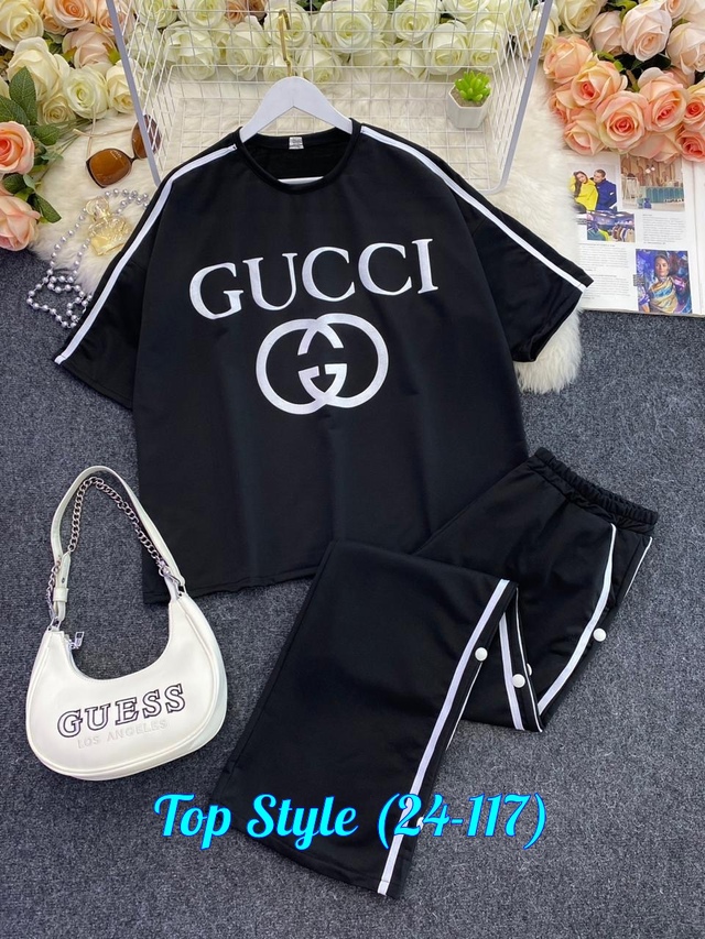 Спортивный костюм 23004426