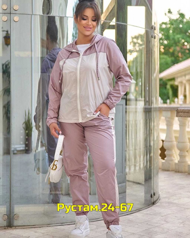 Спортивный костюм 23010794