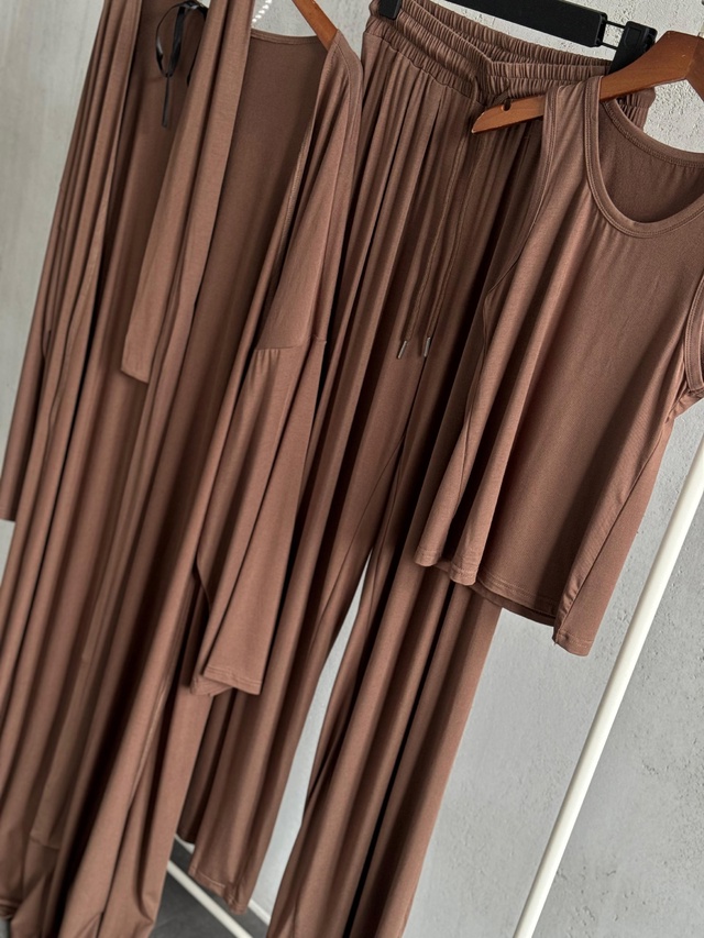 Костюм 23010750