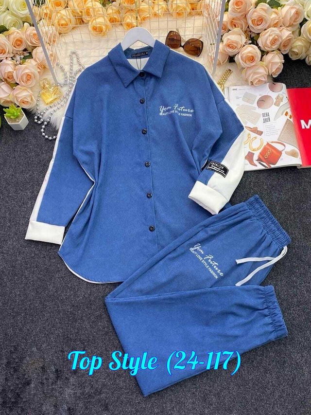 Костюм 23012150