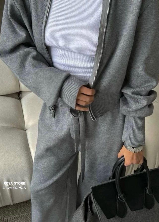 Костюм 23012096