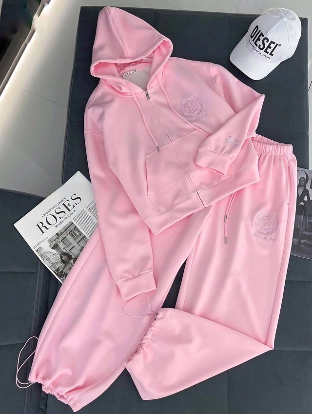 Костюм 23012420