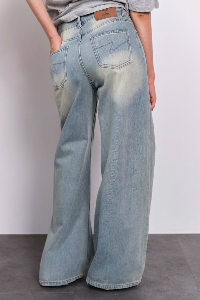 Джинсы 23014554