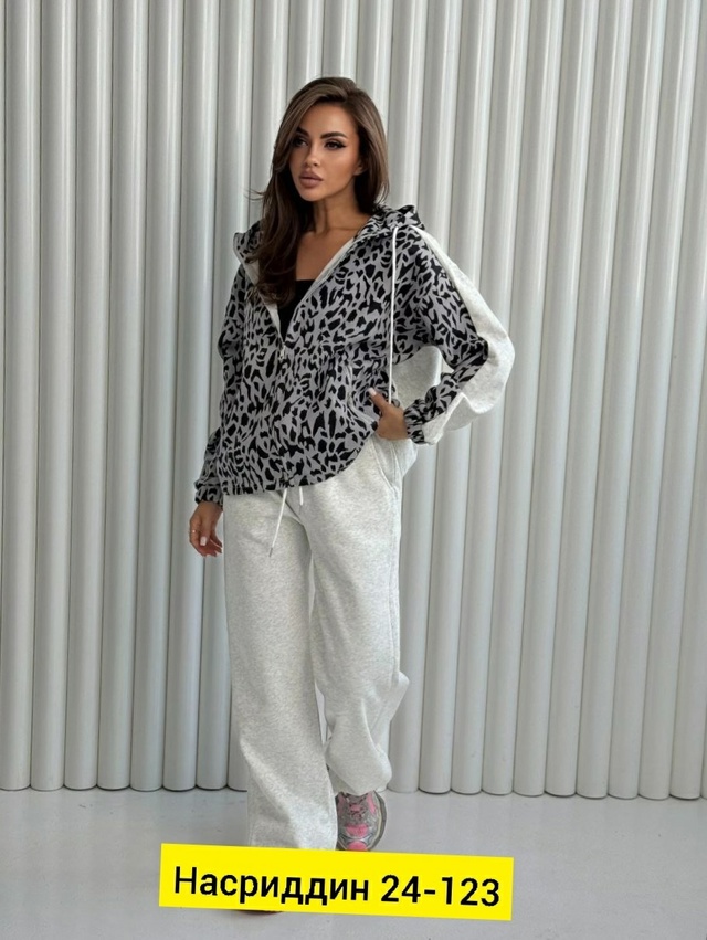 Костюм 23018119