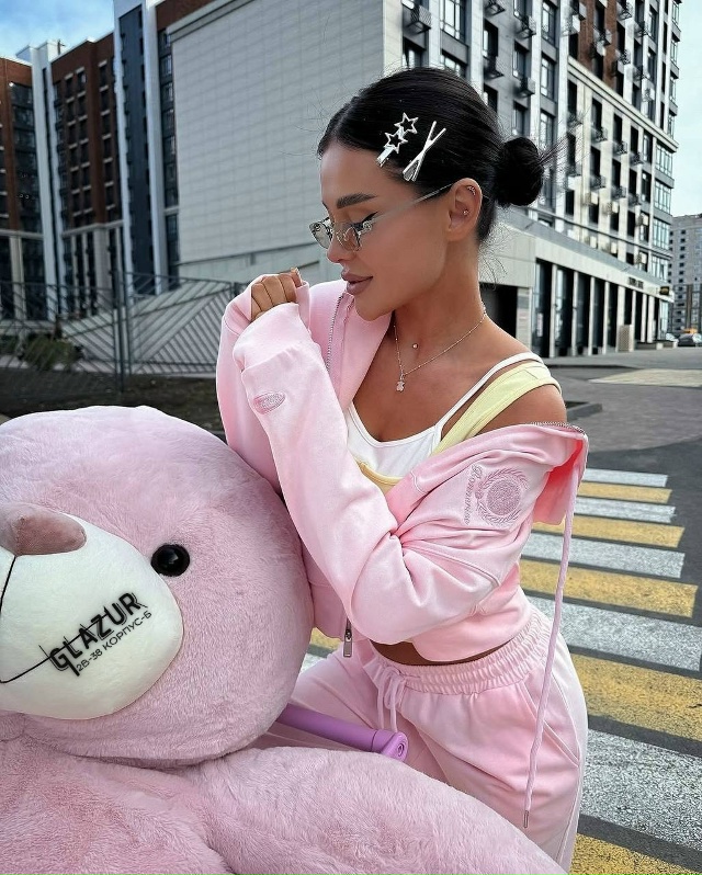 Спортивный костюм 23021938