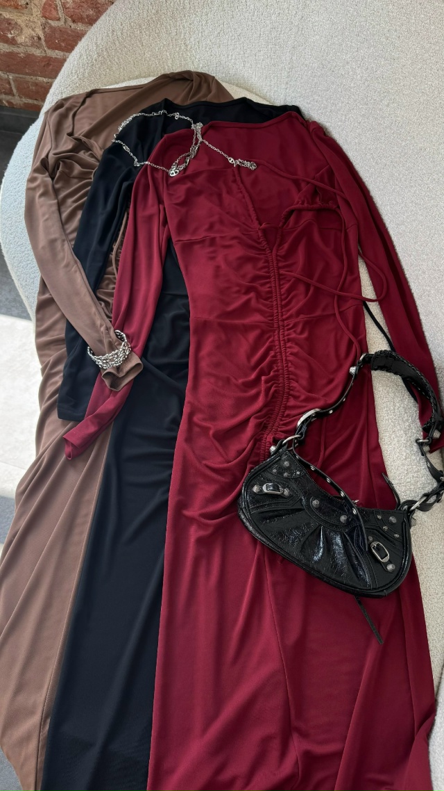 Платье 23024795