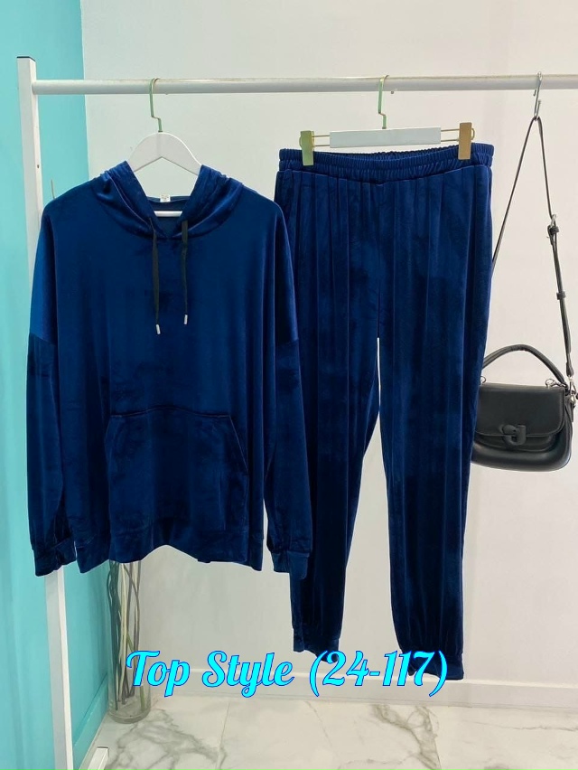 Спортивный костюм 23027627