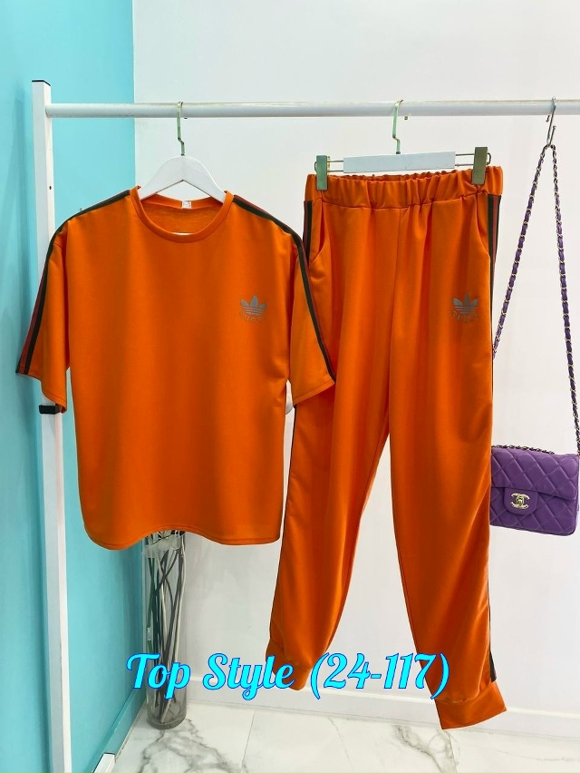 Спортивный костюм 23027621