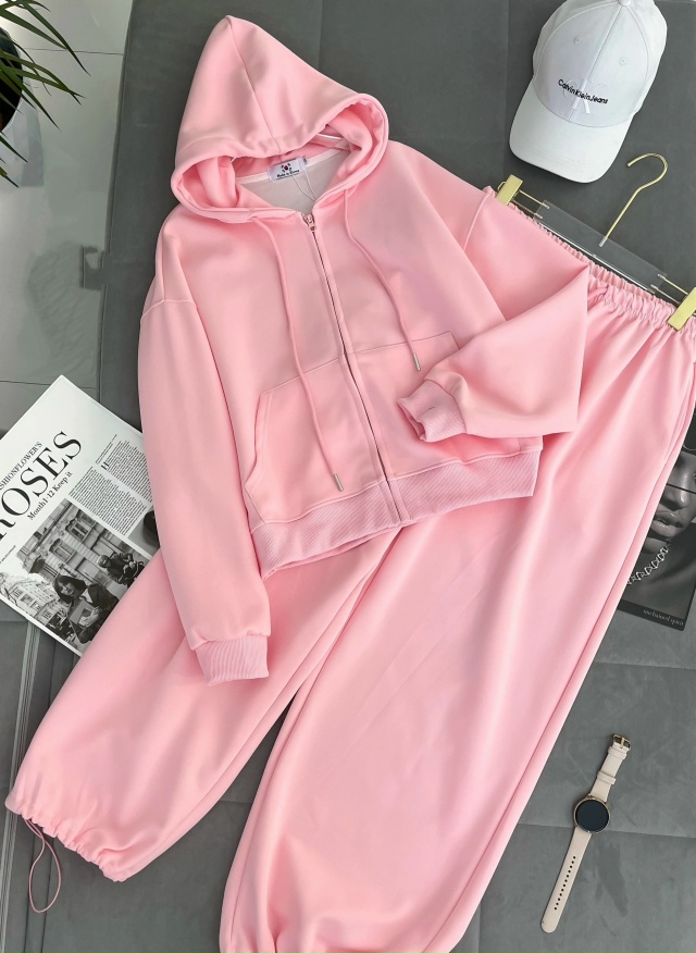 Спортивный костюм 23026861