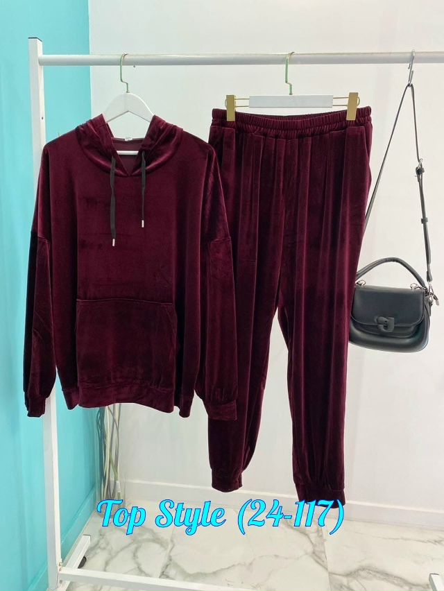 Спортивный костюм 23027627