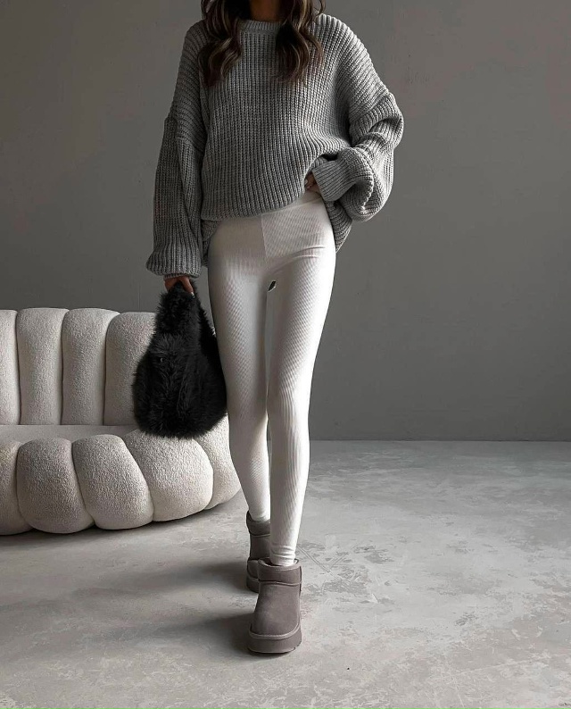 Свитер 23028584