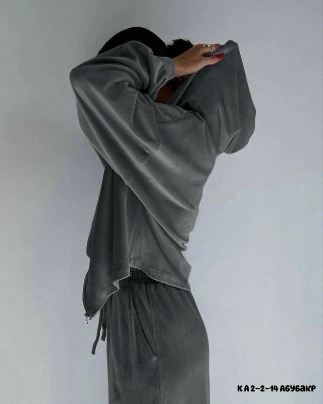 Спортивный костюм 23028374