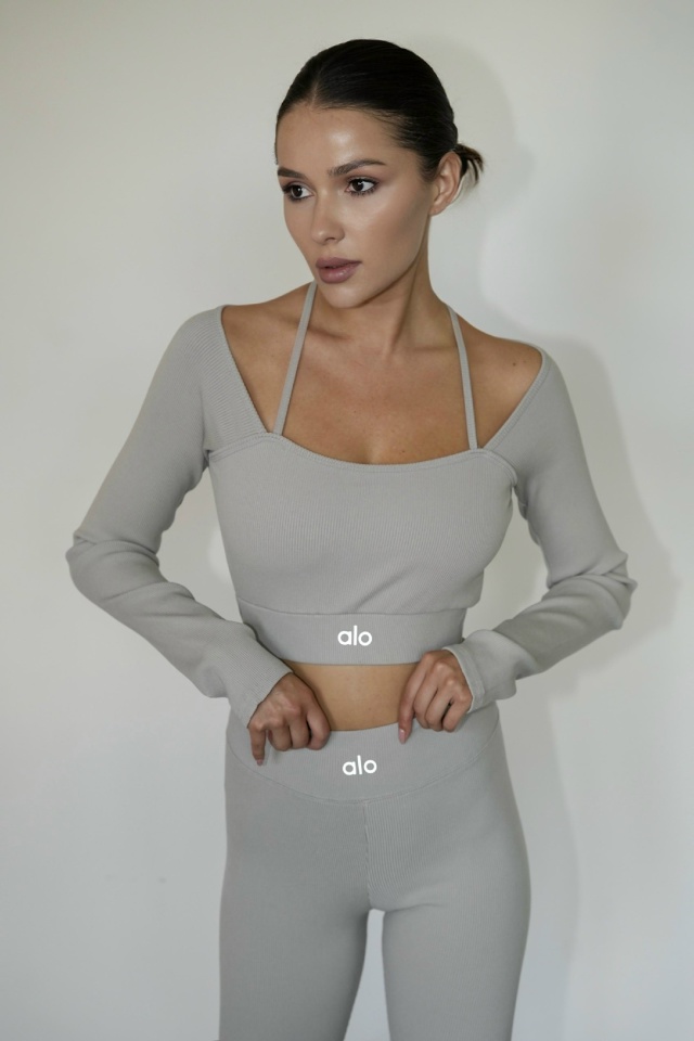 Костюм 23030537