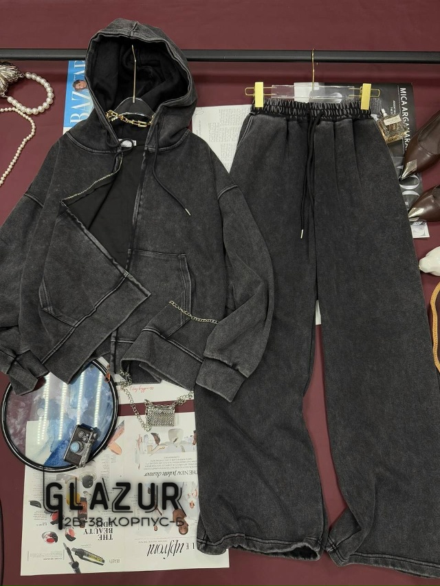 Костюм 23031229