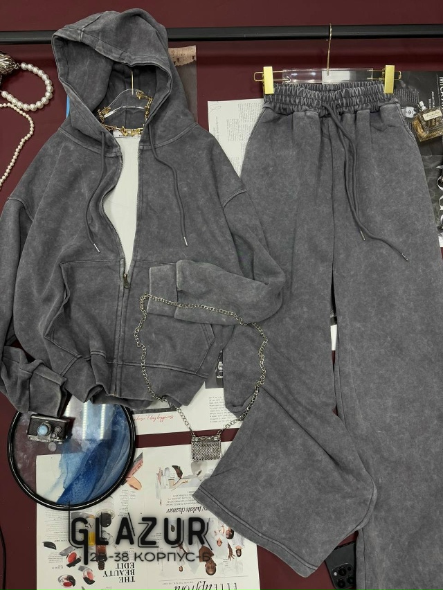 Костюм 23031229