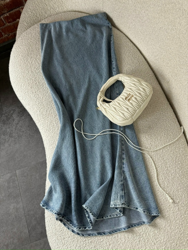 Костюм 23032790